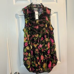 Anthropologie NWT Black Floral Tunic SZ M W/ woven details and front buttons